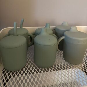 mushie silicone cups